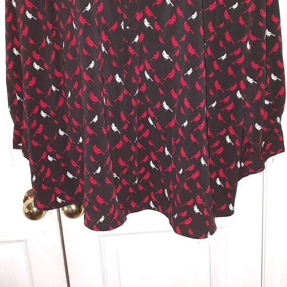 Catherines  black shirt with cardinals   Sz 4X   (30/32) - Picture 2 of 5
